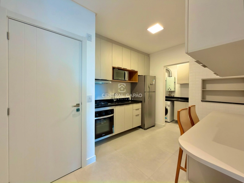 Apartamento 2 dormitórios com sacada de frente: 13ª foto da galeria de imagens do imóvel