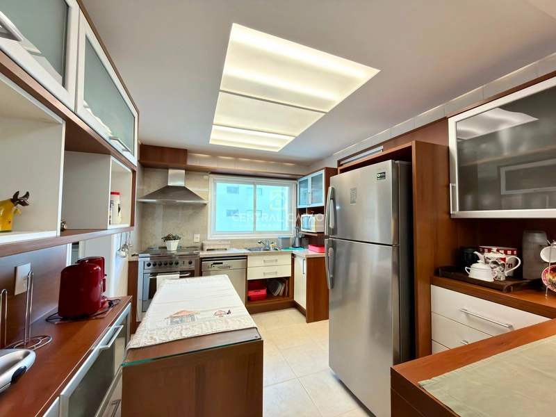Apartamento 4 dormitórios de frente para o mar: 22ª foto da galeria de imagens do imóvel