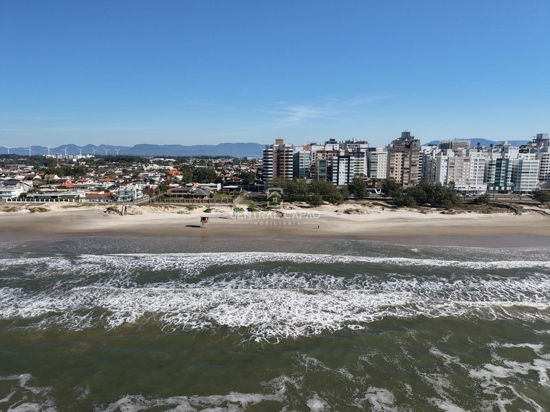 Apartamento 4 dormitórios de frente para o mar: 36ª foto da galeria de imagens do imóvel