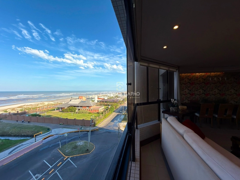 Apartamento 4 dormitórios de frente para o mar: 13ª foto da galeria de imagens do imóvel