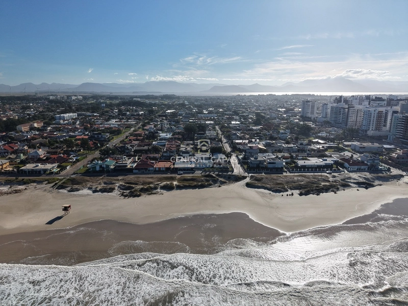 Casa à venda em Atlântida: 6ª foto da galeria de imagens do imóvel