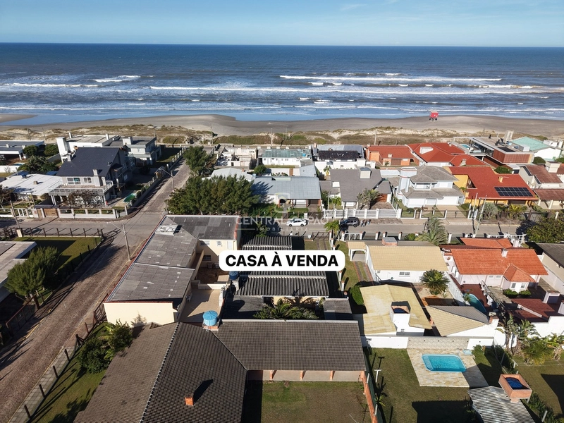 Casa à venda em Atlântida: 1ª foto da galeria de imagens do imóvel