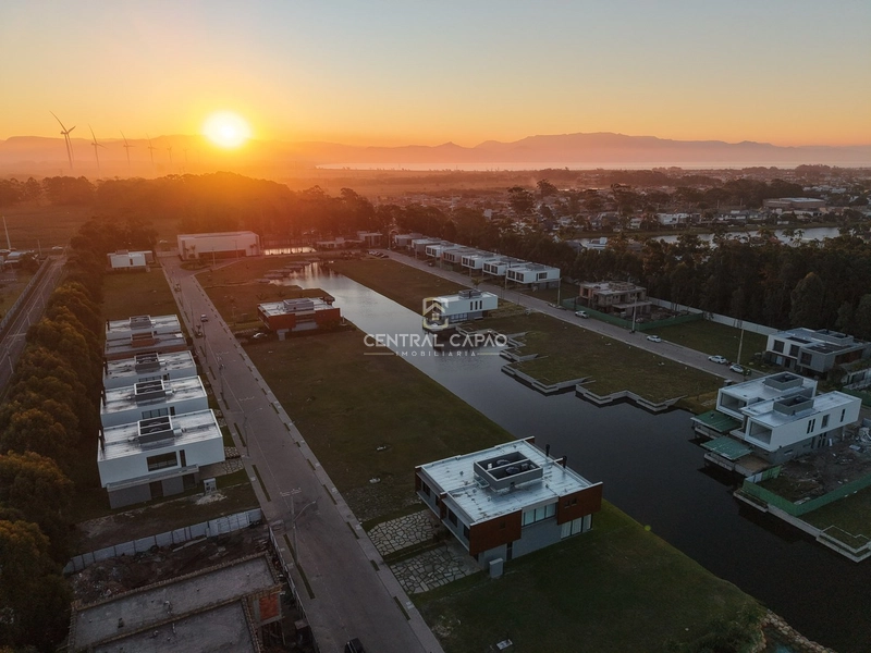 Casa beira lago no condomínio Amaná em Atlântida: 38ª foto da galeria de imagens do imóvel