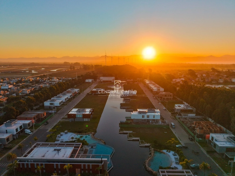 Casa beira lago no condomínio Amaná em Atlântida: 36ª foto da galeria de imagens do imóvel
