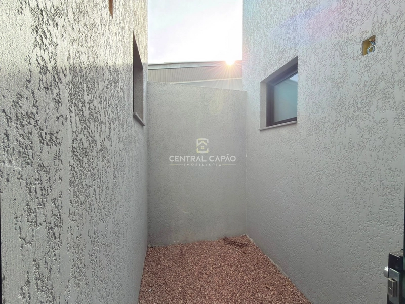 Casa 2 dormitórios em Capão Novo: 19ª foto da galeria de imagens do imóvel