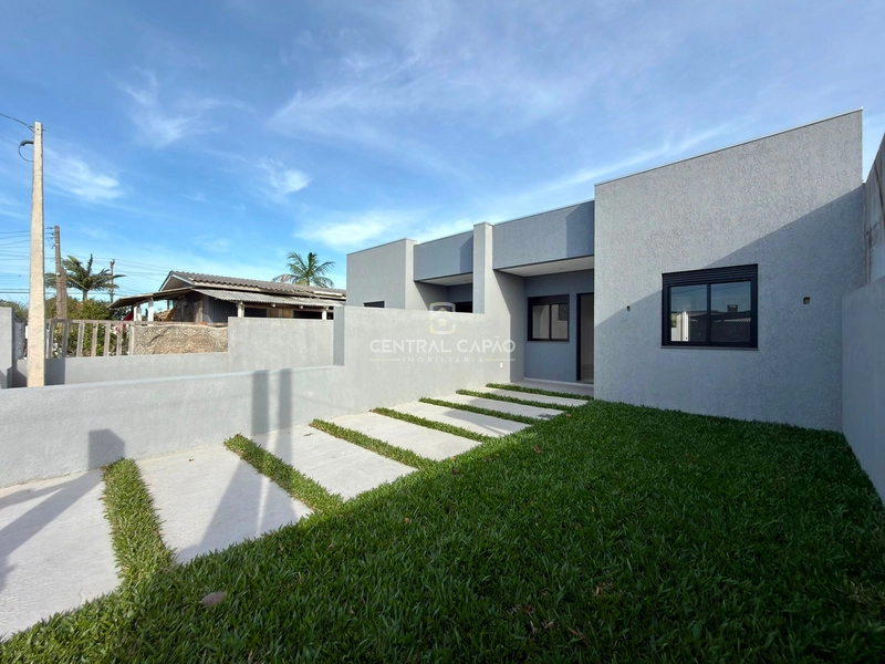Casa 2 dormitórios em Capão Novo: 4ª foto da galeria de imagens do imóvel