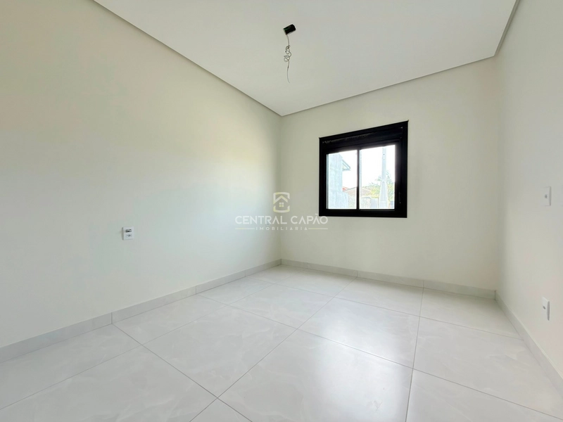Casa 2 dormitórios em Capão Novo: 13ª foto da galeria de imagens do imóvel