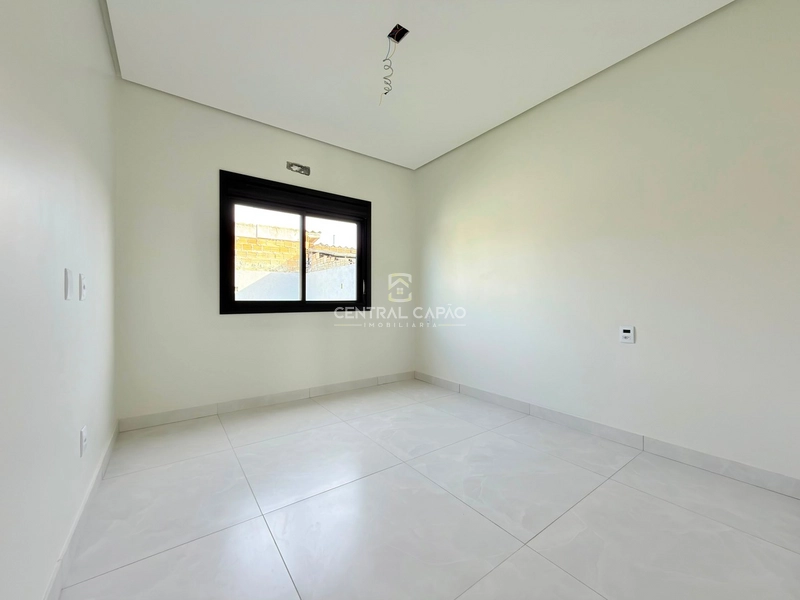Casa 2 dormitórios em Capão Novo: 16ª foto da galeria de imagens do imóvel