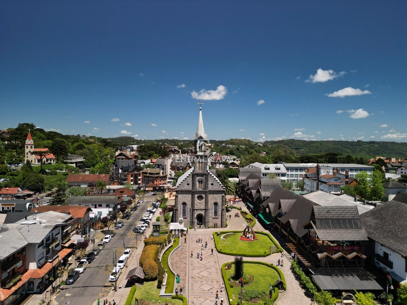 Aparatamento 2 dormitórios à venda em Gramado: 1ª foto da galeria de imagens do imóvel