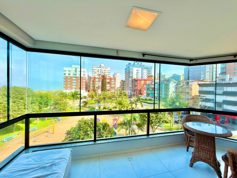 Apartamento 3 dormitórios, esquina com a Praça do Farol: 5ª foto da galeria de imagens do imóvel