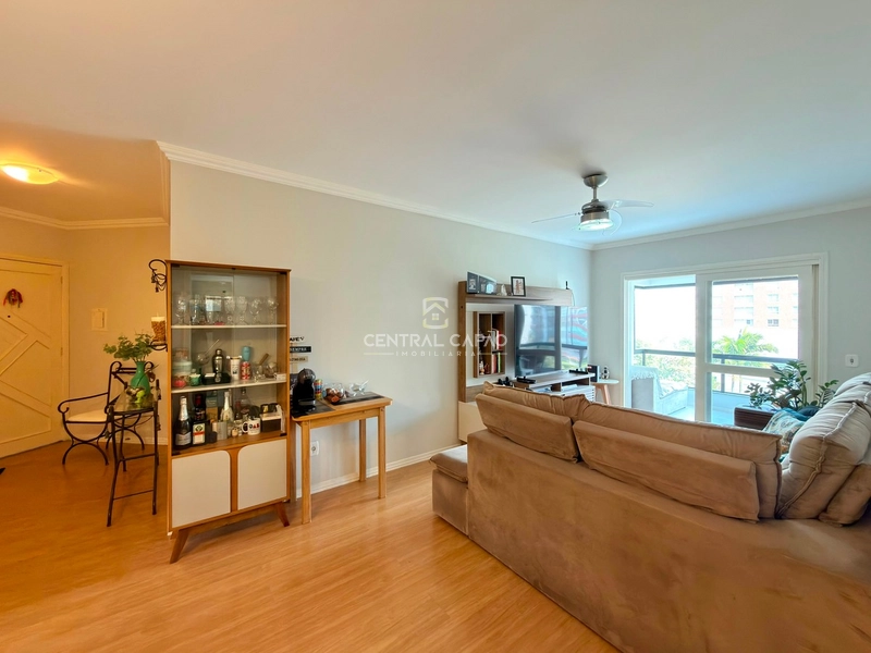 Apartamento 3 dormitórios, esquina com a Praça do Farol: 8ª foto da galeria de imagens do imóvel