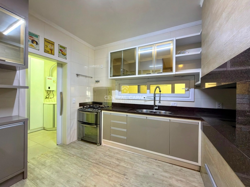 Casa 3 suítes com piscina à venda no Condado de Capão: 12ª foto da galeria de imagens do imóvel