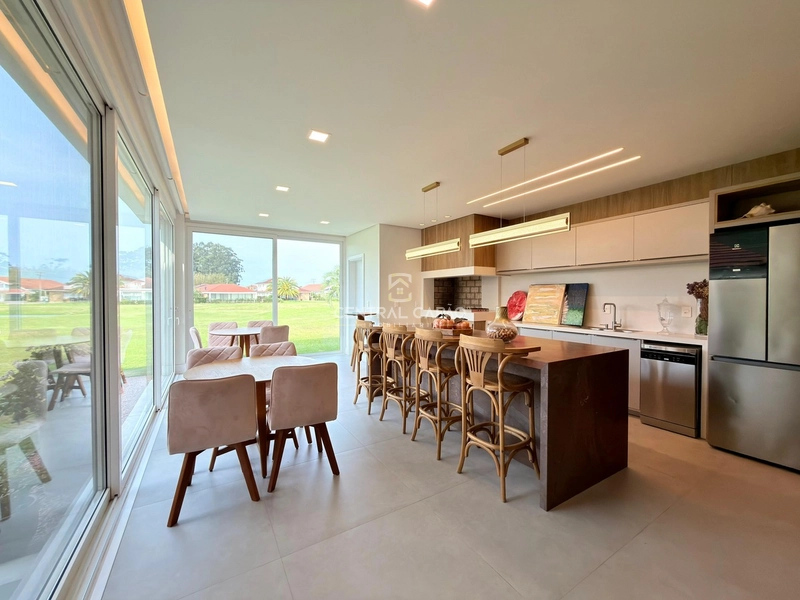 Casa 5 suítes mobiliada e decorada no condomínio Green Village: 15ª foto da galeria de imagens do imóvel