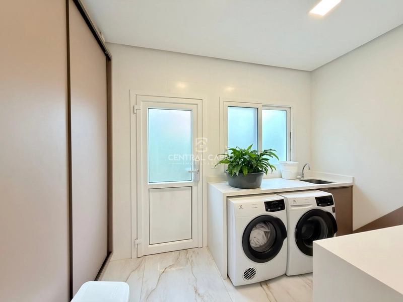 Casa 5 suítes mobiliada e decorada no condomínio Green Village: 36ª foto da galeria de imagens do imóvel