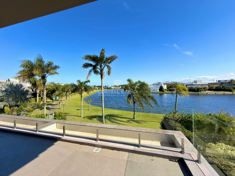 Casa 4 suítes beira lago no condomínio Bosques de Atlântida: 62ª foto da galeria de imagens do imóvel