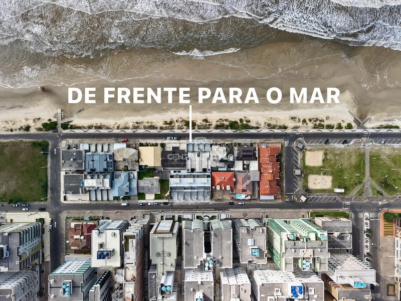 ASobrado 3 dormitórios à beira mar: 1ª foto da galeria de imagens do imóvel