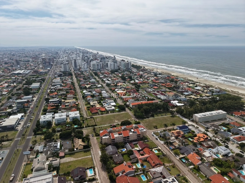 Apartamento 2 dormitórios próximo ao mar à venda em Atlântida: 24ª foto da galeria de imagens do imóvel