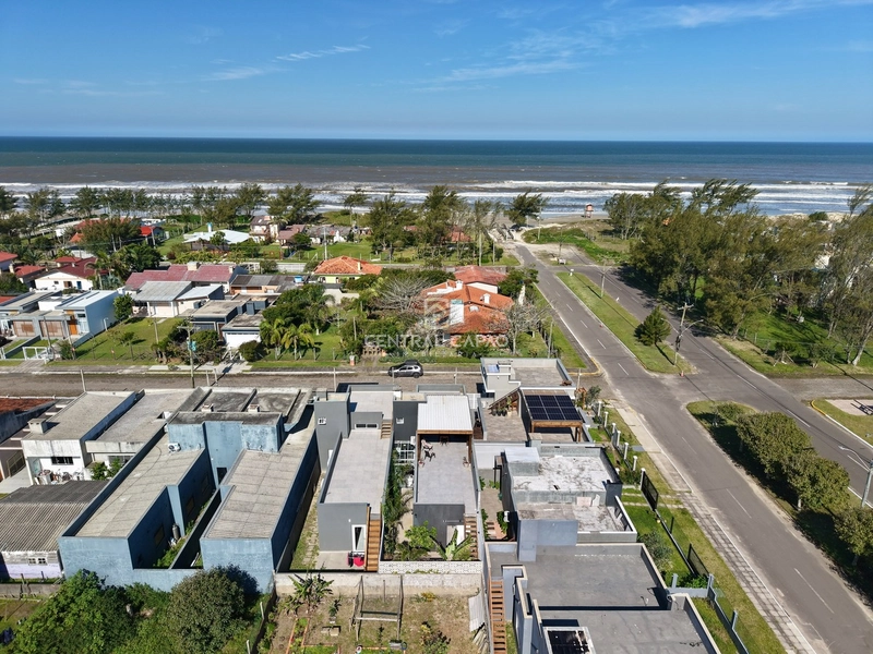 Casa alto padrão com 2 terraços e vista para o mar: 38ª foto da galeria de imagens do imóvel