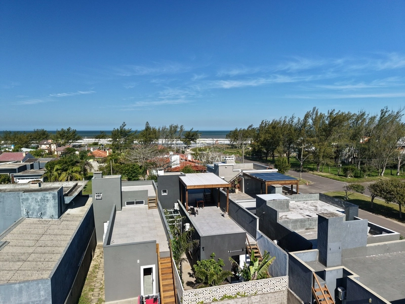 Casa alto padrão com 2 terraços e vista para o mar: 3ª foto da galeria de imagens do imóvel