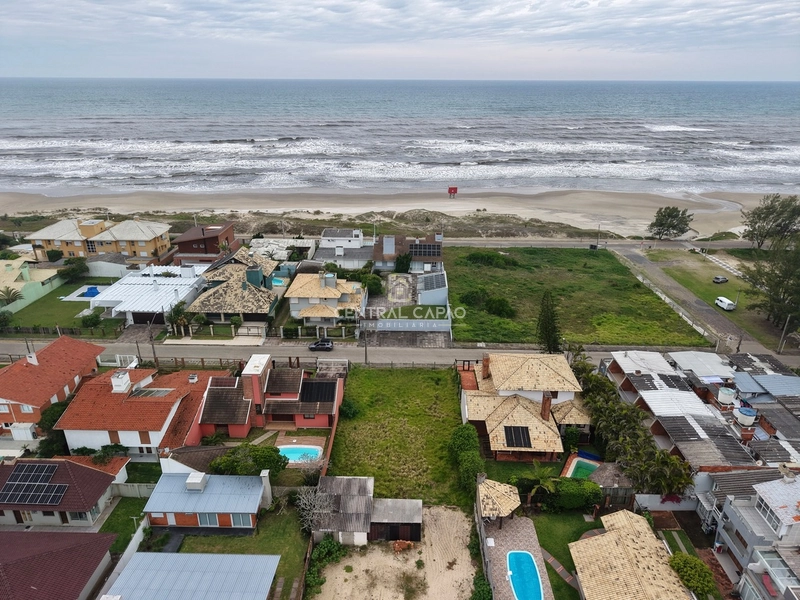 Terreno à venda com localização privilegiada: 9ª foto da galeria de imagens do imóvel