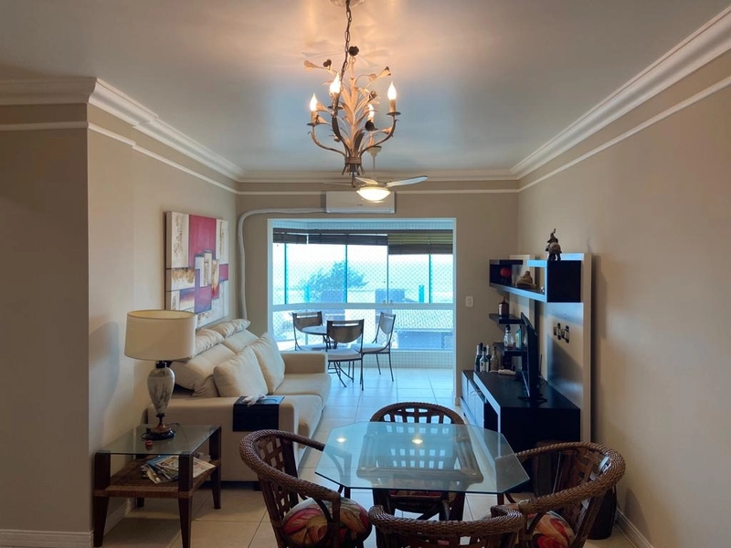 Apartamento de 2 quartos na beira mar de Capão da Canoa