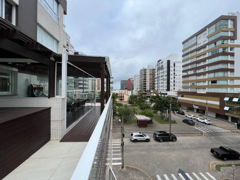Apartamento 3 dormitórios com amplo terraço e vista para o mar!: 2ª foto da galeria de imagens do imóvel