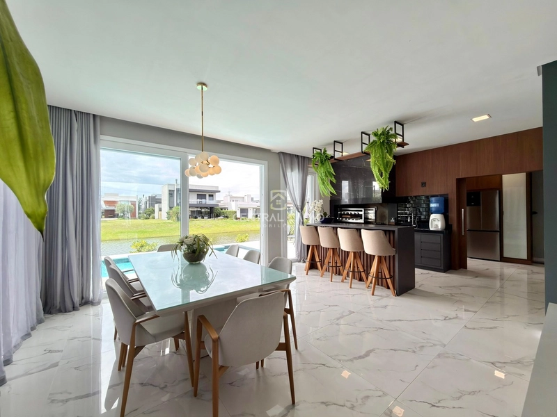 Sobrado beira lago 5 suítes à venda no Capão Ilhas: 7ª foto da galeria de imagens do imóvel