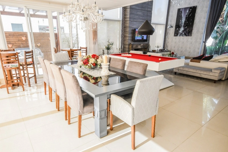 Mobiliada & Decorada em Condomínio de Luxo: 2ª foto da galeria de imagens do imóvel