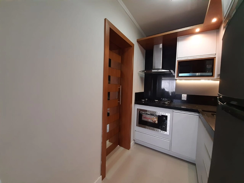 Apartamento de 2 dormitórios Mobiliado & Decorado na Beira Mar: 6ª foto da galeria de imagens do imóvel