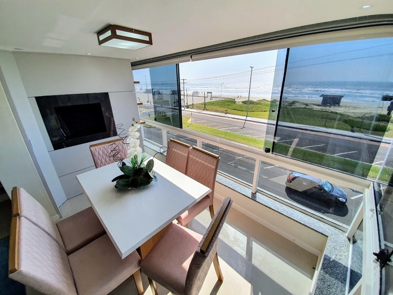 Apartamento de 2 dormitórios Mobiliado & Decorado na Beira Mar: 21ª foto da galeria de imagens do imóvel