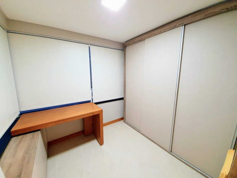 Amplo apartamento mobiliado junto à praça Luis Bassani: 15ª foto da galeria de imagens do imóvel