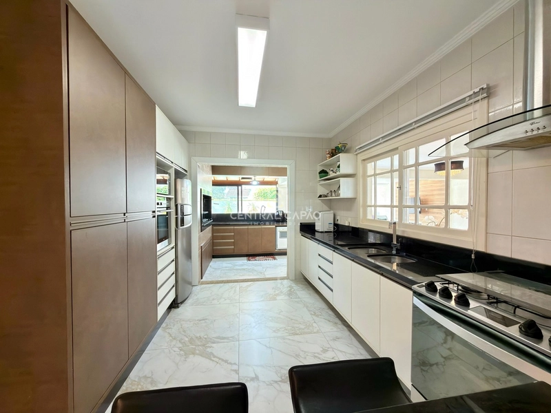 Casa 4 dormitórios à venda no condomínio Lagos Park: 9ª foto da galeria de imagens do imóvel