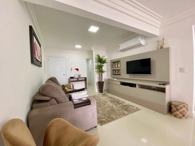 Apartamento 4 dormitórios com vista para o mar!: 7ª foto da galeria de imagens do imóvel