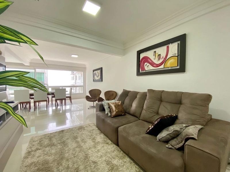 Apartamento 4 dormitórios com vista para o mar!: 6ª foto da galeria de imagens do imóvel