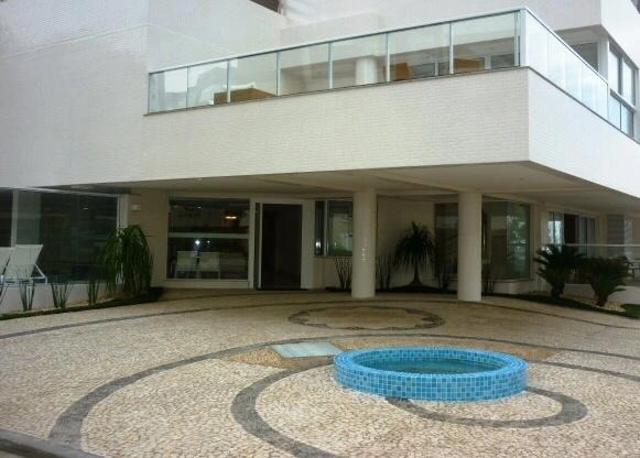 Apartamento 4 dormitórios com vista para o mar!: 44ª foto da galeria de imagens do imóvel