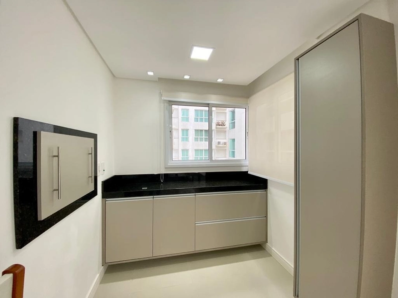 Apartamento 4 dormitórios com vista para o mar!: 21ª foto da galeria de imagens do imóvel