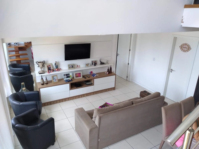 Duplex 3 dormitorios sendo duas suítes, com vista mar: 3ª foto da galeria de imagens do imóvel