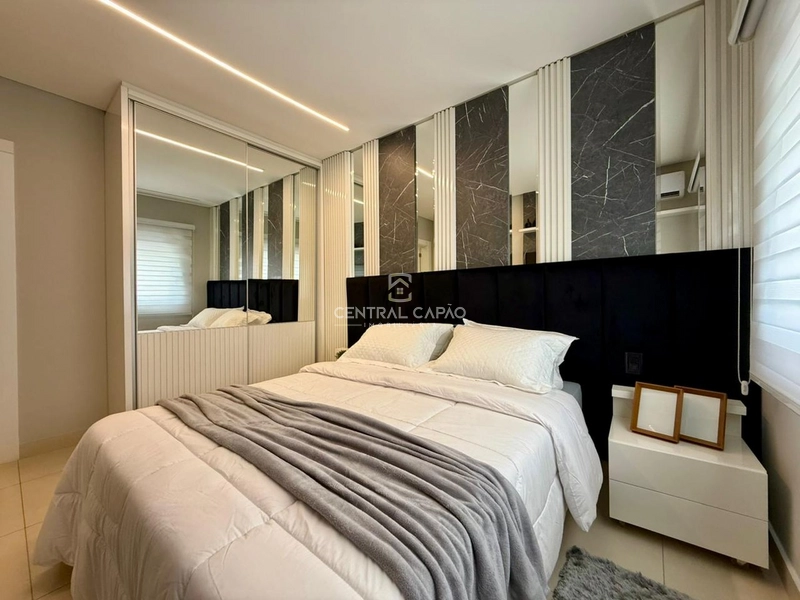 Apartamento de 2 dormitórios Mobiliado & Decorado: 24ª foto da galeria de imagens do imóvel