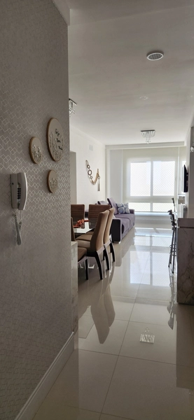 Apartamento de 2 dormitórios com vaga dupla de garagem: 3ª foto da galeria de imagens do imóvel