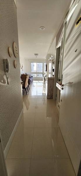 Apartamento de 2 dormitórios com vaga dupla de garagem: 4ª foto da galeria de imagens do imóvel