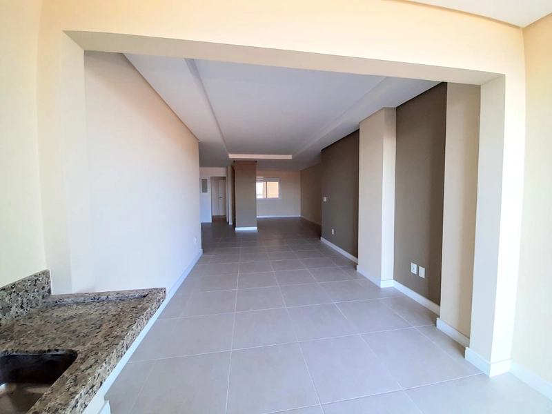 Apartamento com três dormitórios: 4ª foto da galeria de imagens do imóvel