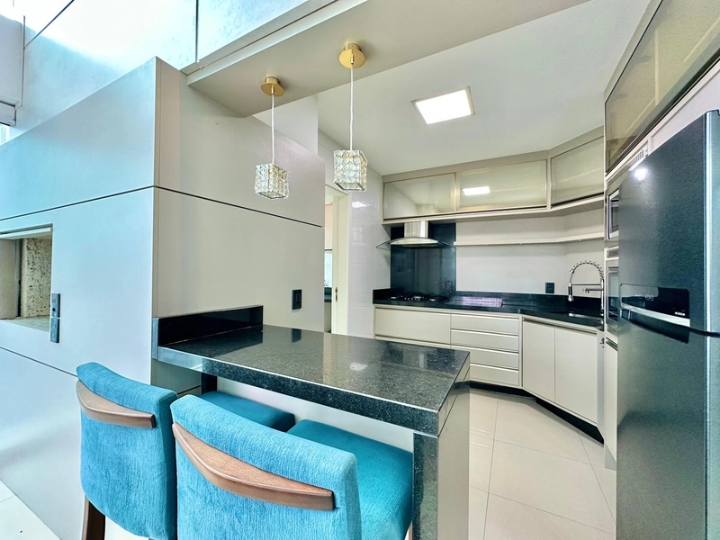 Apartamento de 3 dormitórios de esquina com vista para o mar: 13ª foto da galeria de imagens do imóvel