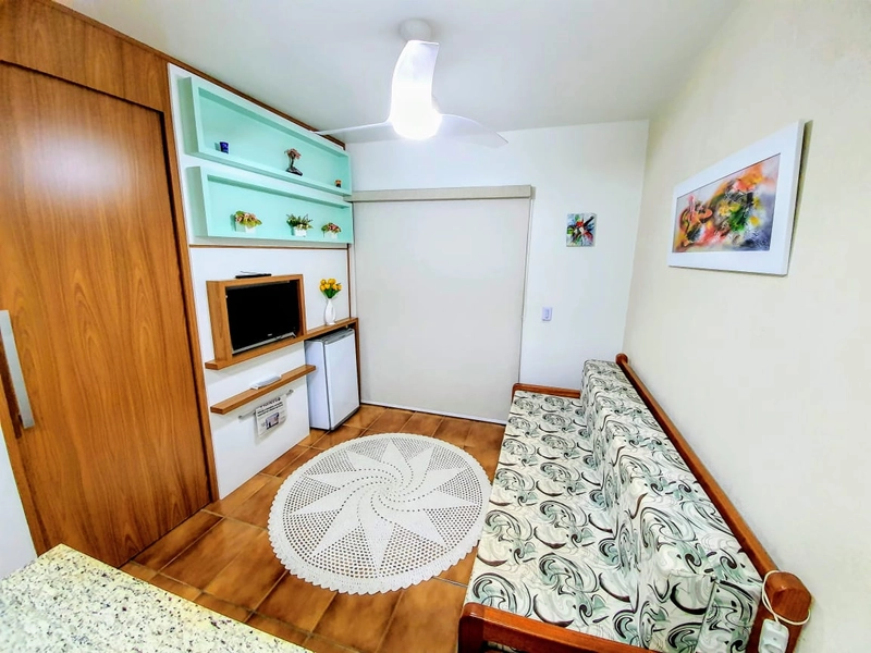 Um dormitório no centro de Capão da Canoa: 4ª foto da galeria de imagens do imóvel