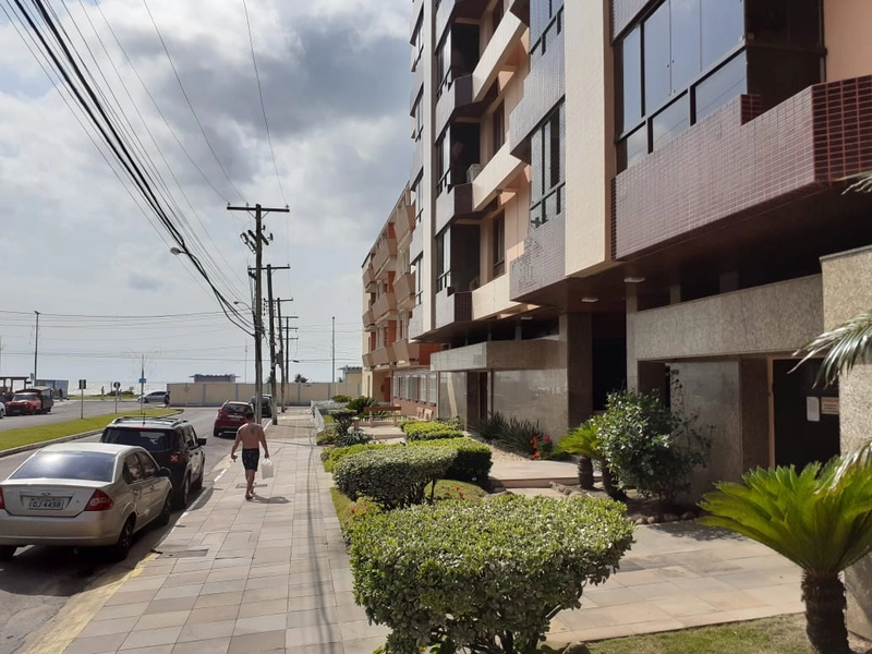 MEIA QUADRA DO MAR: 2ª foto da galeria de imagens do imóvel