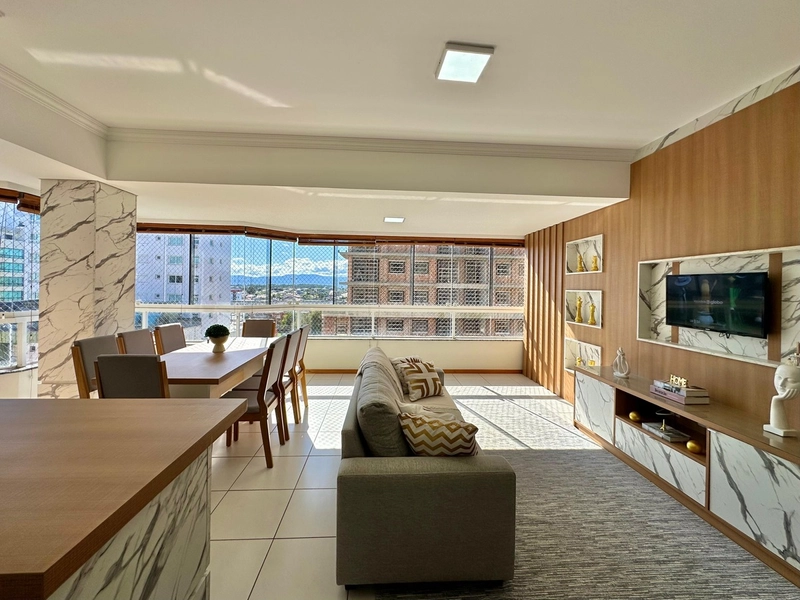 APARTAMENTO DE 3 DORMITÓRIOS MOBILIADO E DECORADO AMPLO A VENDA: 4ª foto da galeria de imagens do imóvel