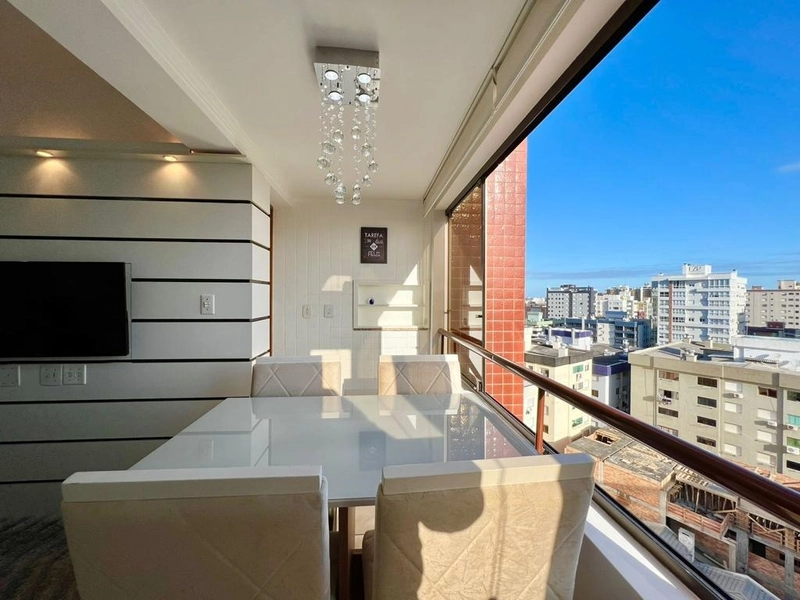 1 DORMITÓRIO DECORADO COM VISTA LIBERADA: 2ª foto da galeria de imagens do imóvel