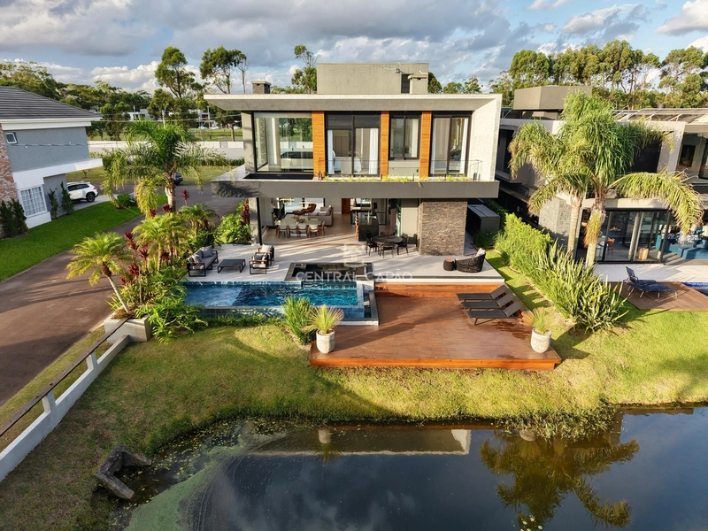 Sobrado 5 suítes beira lago no condomínio Malibu à venda: 41ª foto da galeria de imagens do imóvel