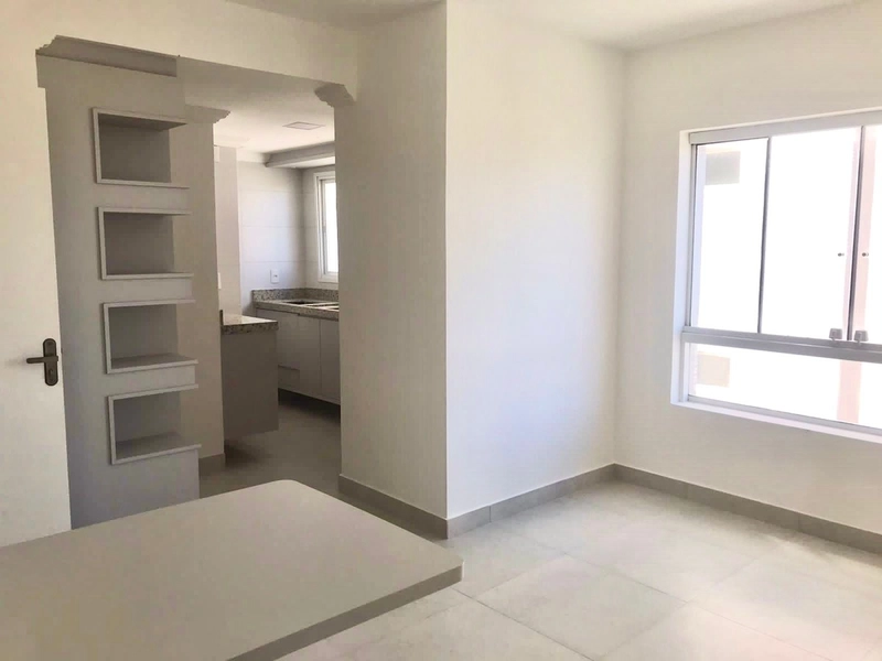 No bairro mais nobre da cidade! Nunca habitado...: 2ª foto da galeria de imagens do imóvel