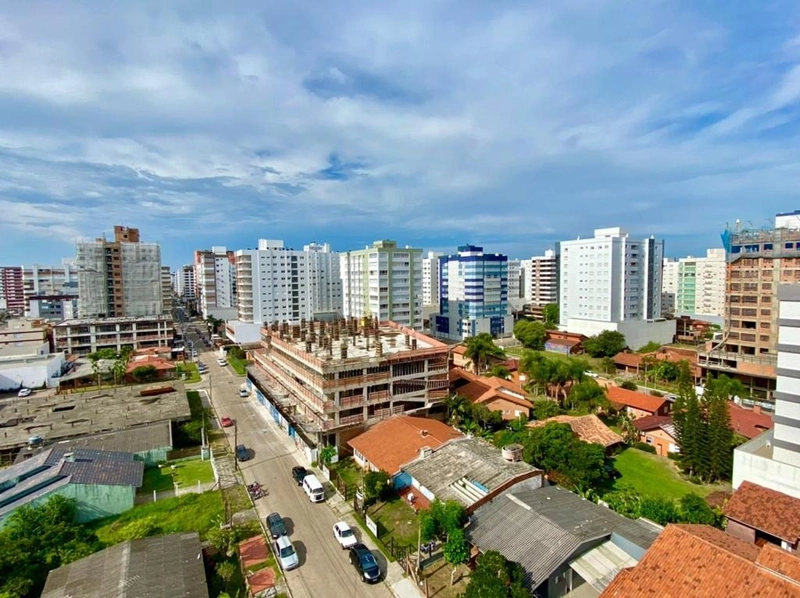 Alto padrão, são 3 suítes com vista para o mar e infra completa: 12ª foto da galeria de imagens do imóvel