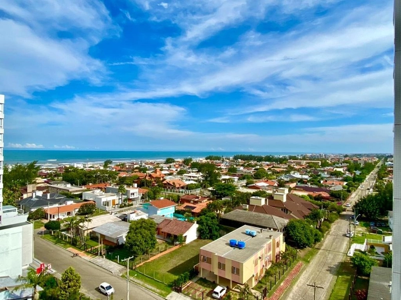 Alto padrão, são 3 suítes com vista para o mar e infra completa: 7ª foto da galeria de imagens do imóvel